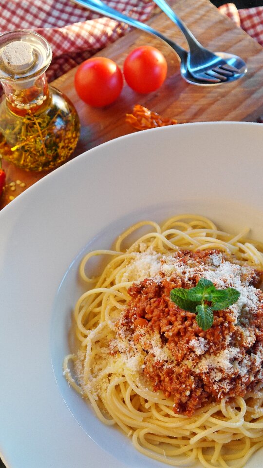 Meat sauce minced meat meat