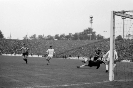 Real Madrid tegen Partizan 2-1 te Brussel, spelmomenten, Bestanddeelnr 919-1279