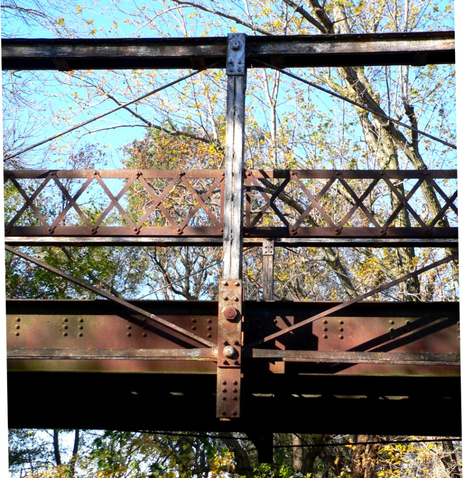 Rattlesnake Creek Bridge vertical member 1