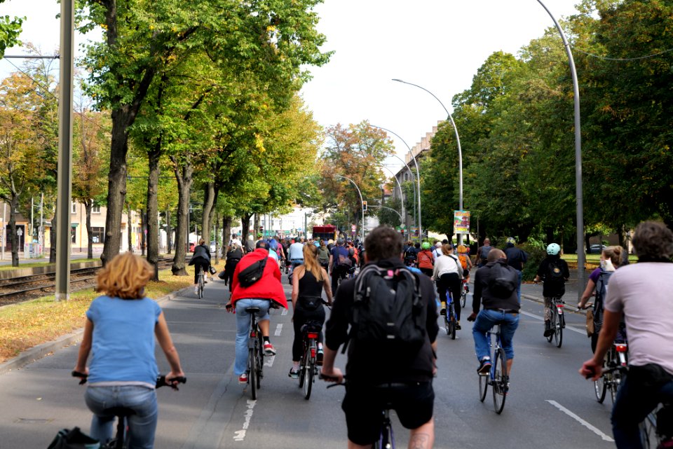 RCC care for future antfascist bicycle demonstration 2020-10-03 16