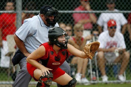 Umpire competition game photo