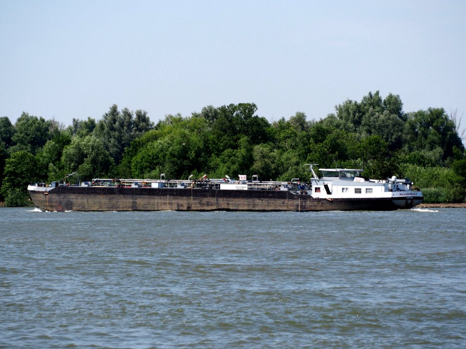 Relationship II - ENI 02317465, Nieuwe Maas pic2