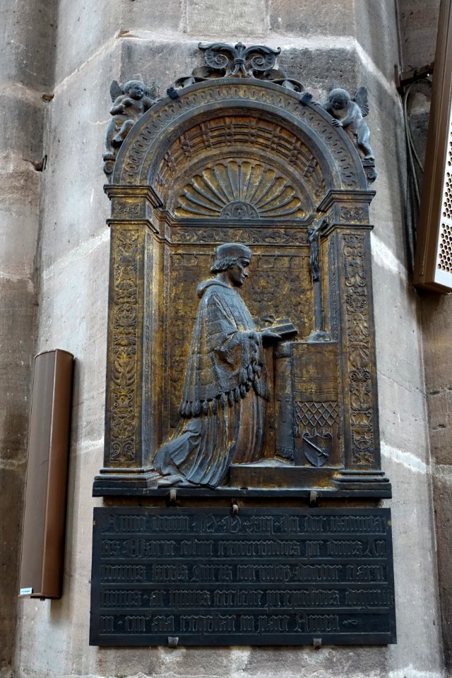 Relief - St. Lorenz church - Nuremberg, Germany - DSC01716