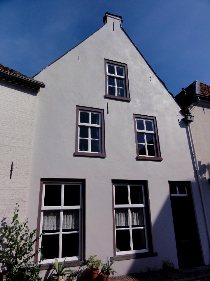 Ravenstein Rijksmonument 32321 Marktstraat 5 achterkant