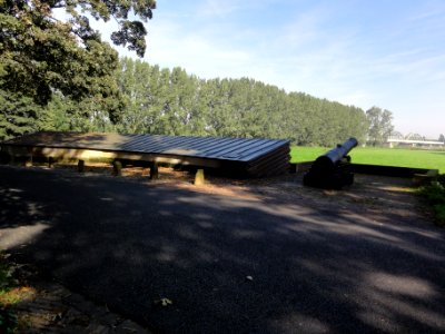 Ravenstein Rijksmonument 513537 nr 1 Rondeel bij Coothstraat 7 bovenaanzicht