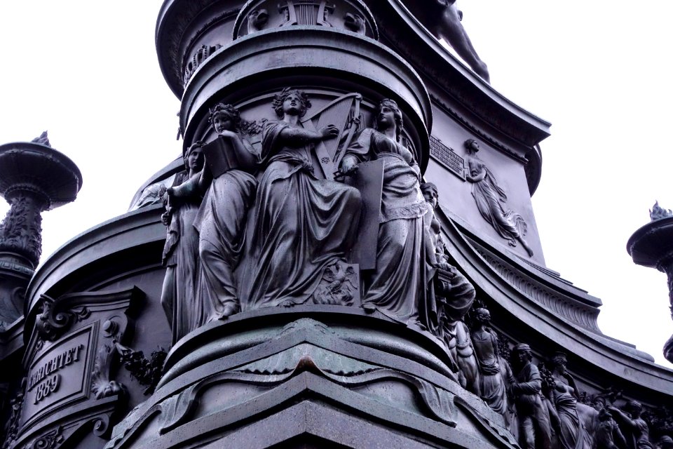 Reiterstandbild König Johann (Dresden) - DSC07835