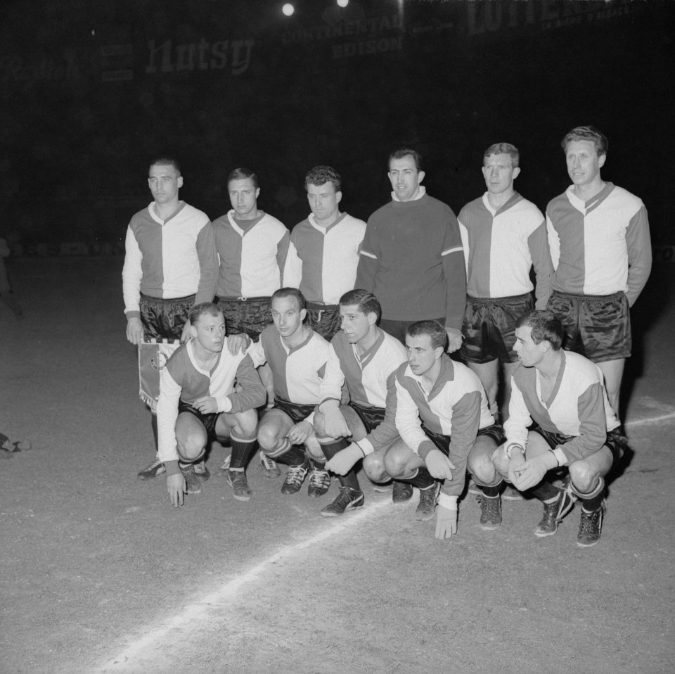 Reims tegen Feijenoord. Europa Cup . Elftal Feijenoord, Bestanddeelnr 914-8000