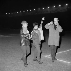 Reims tegen Feijenoord. Europa Cup . Supporters van Feijenoord, Bestanddeelnr 914-8001