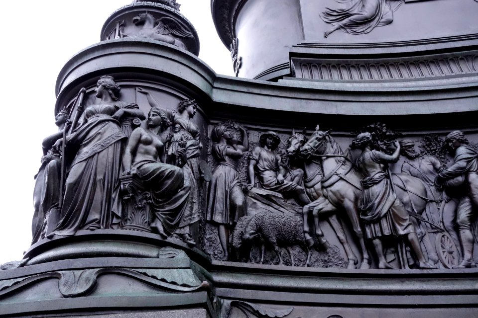 Reiterstandbild König Johann (Dresden) - DSC07836