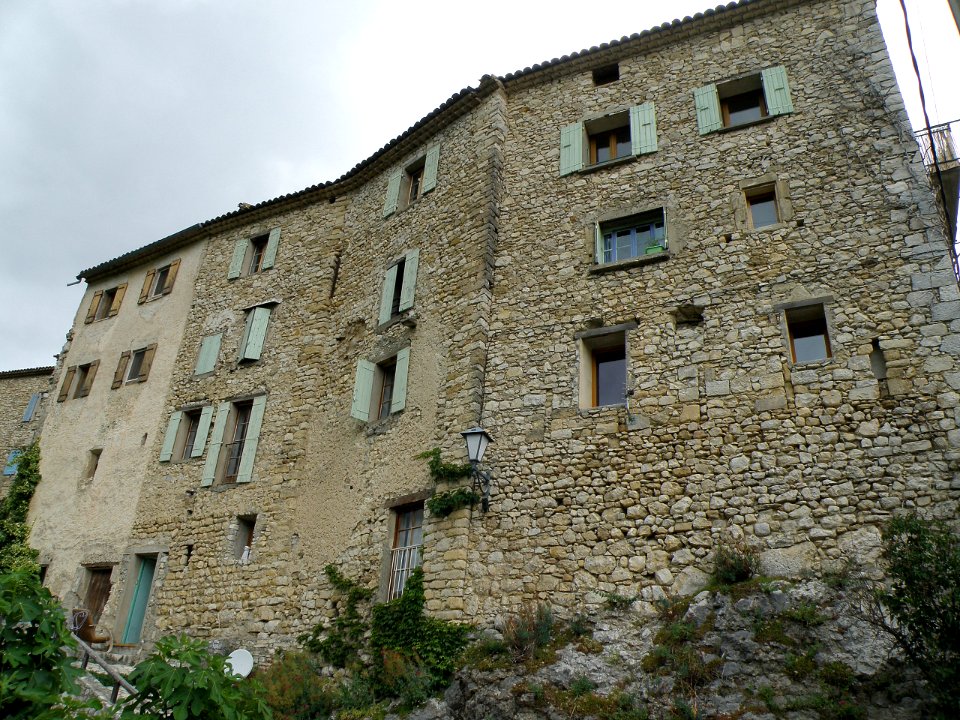 Reilhanette Bourg 1