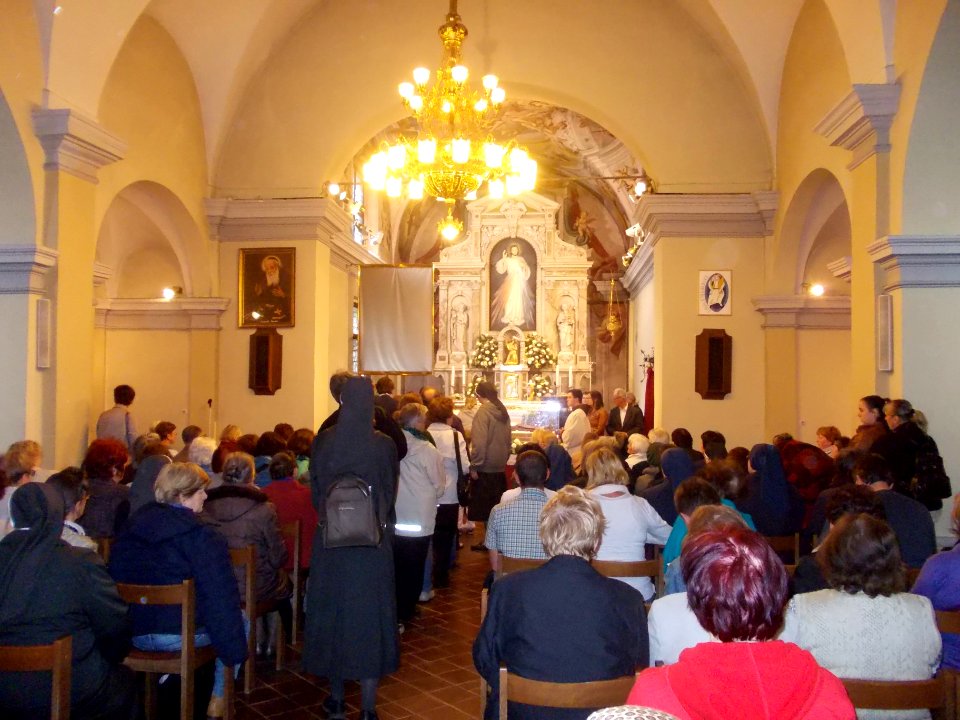 Relics of Leopold Mandić in St. Stephen's Parish Church (Ljubljana), April 18, 2016 10
