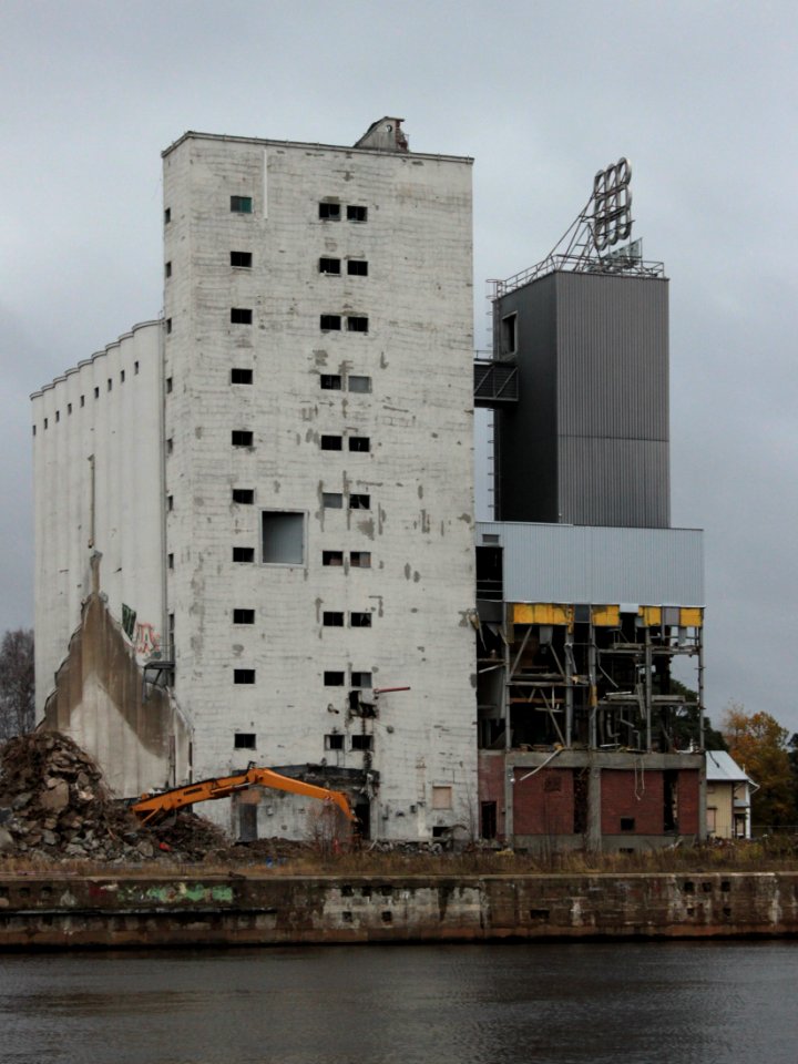 Rehuraisio feed plant in Oulu 20121007 02