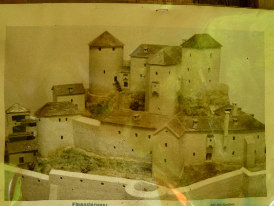 Rekonstruktion der Burgruine Rabenstein, Juli 2013
