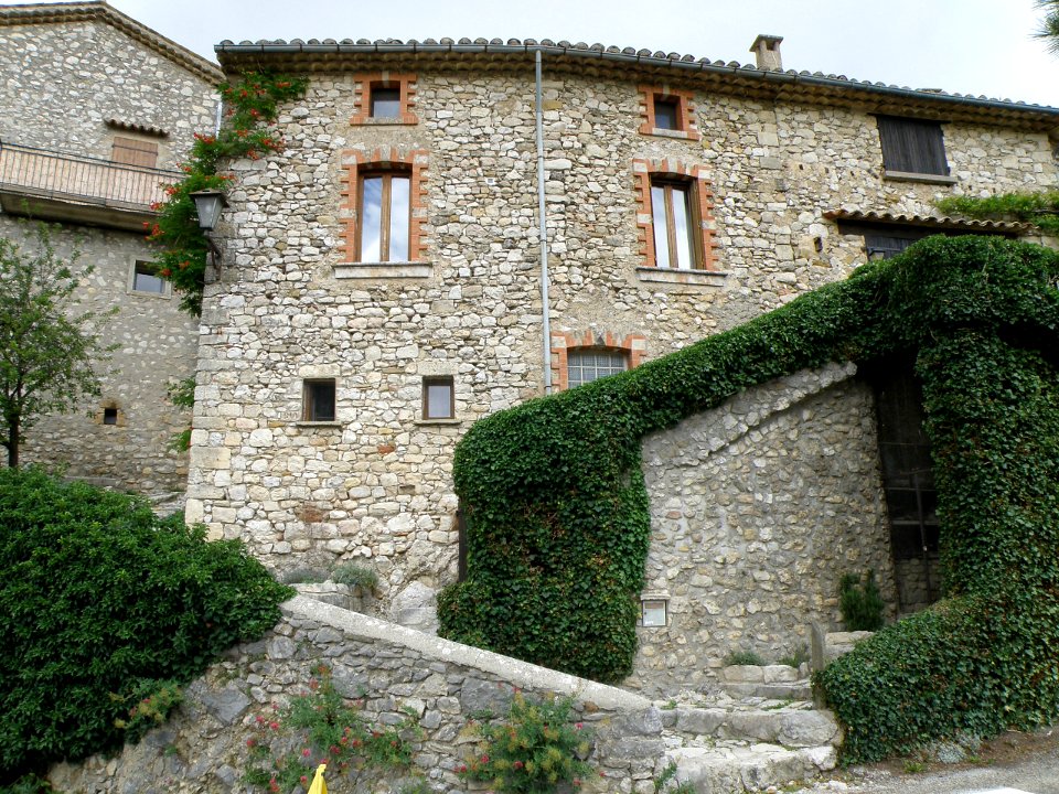 Reilhanette Bourg 2