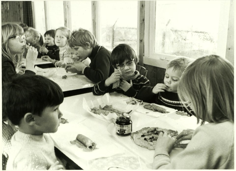 Rekreatie Kinderspelen. NL-HlmNHA 5400467391
