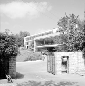 Rehovot Weizmann Institute Toegangshek bij een van de gebouwen, Bestanddeelnr 255-3881