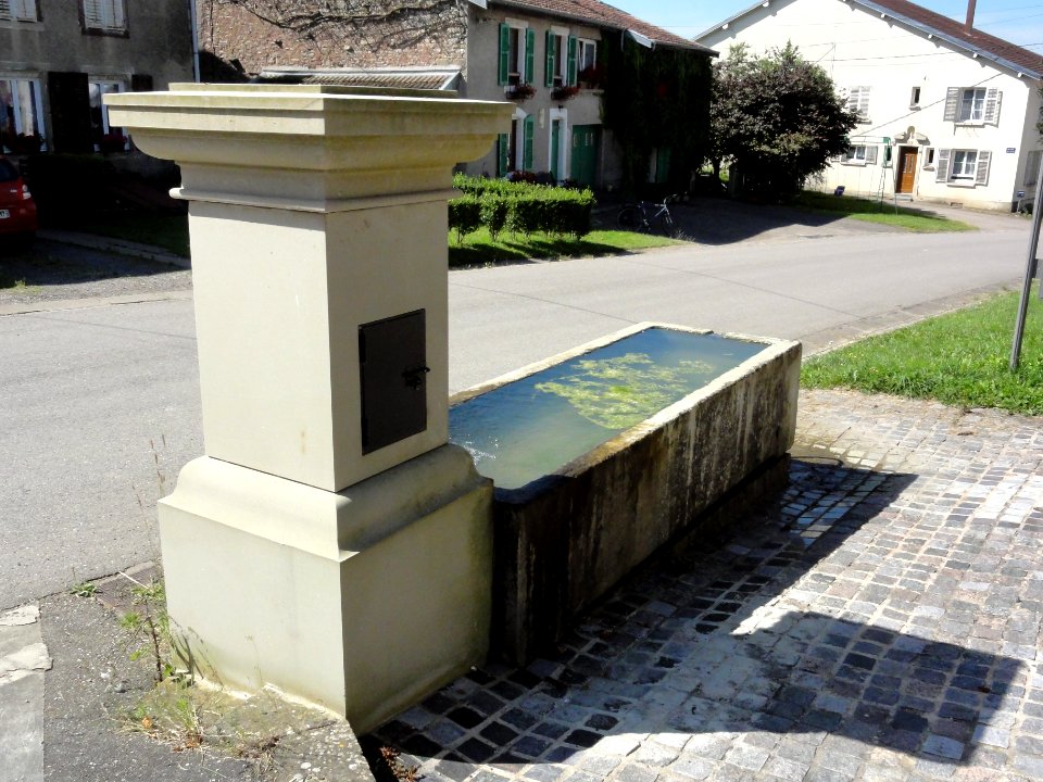 Reherrey (M-et-M) fontaine B