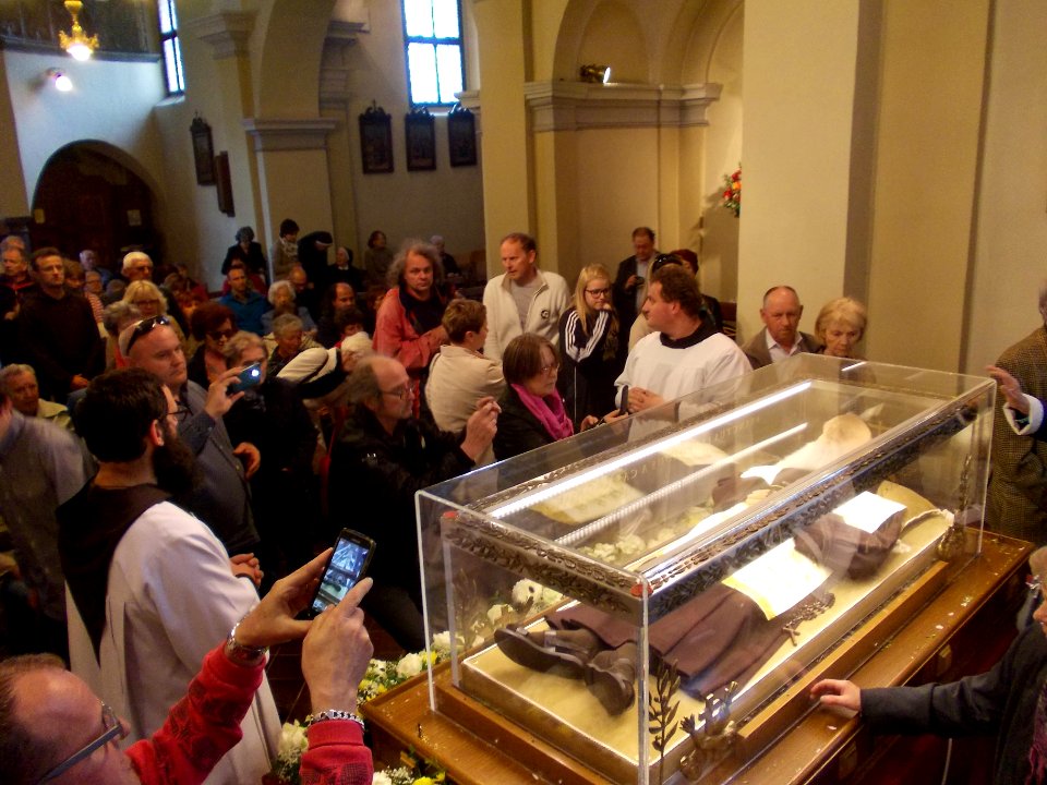 Relics of Leopold Mandić in St. Stephen's Parish Church (Ljubljana), April 18, 2016 05