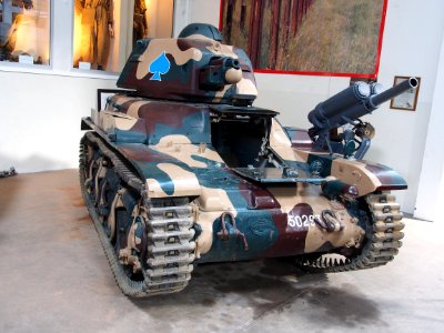 Renault 35, Musée des Blindés, France, pic-4