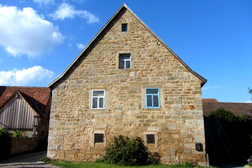 Reichardsroth 12 Ehemaliges Ordenshaus Sued