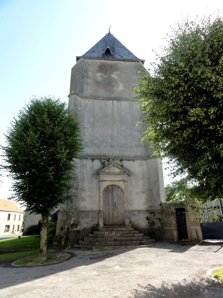 René (Sarthe) église (02)