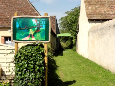 René (Sarthe) le chemin des arts et de la nature