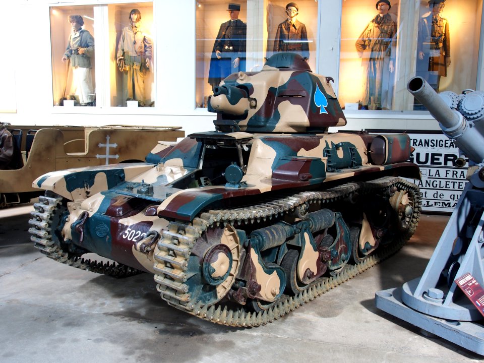 Renault 35, Musée des Blindés, France, pic-1