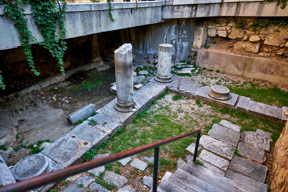 Remains of the peristyle in the courtyard of the Church of Saint Catherine in Plaka on August 13, 2020