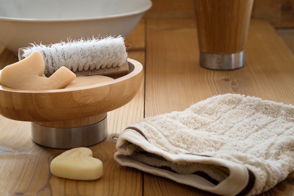 Brush washcloth body care