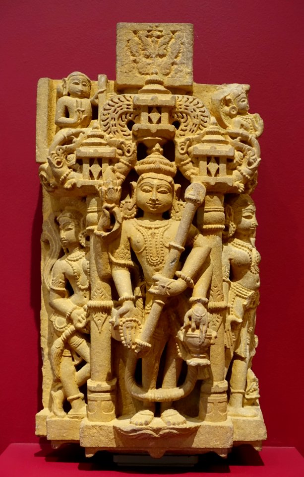 Relief of a male deity, central India, Chandella dynasty, late 1000s to 1100s, sandstone - Dallas Museum of Art - DSC05048
