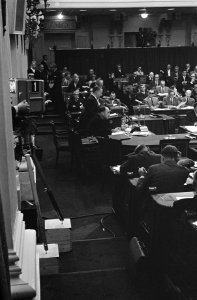 REM-debat in de Kamer, nr 5, 6 Luns en Vondeling, 34 overzichten, Bestanddeelnr 916-8911