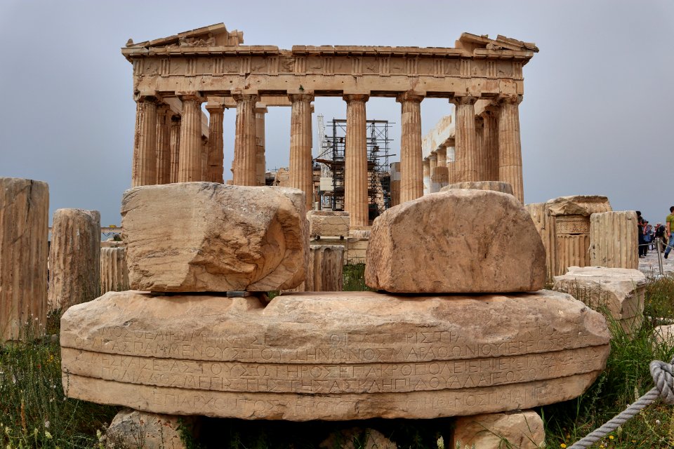 Remains of the Temple of Rome and Augustus (Athens) on 16 April 2018