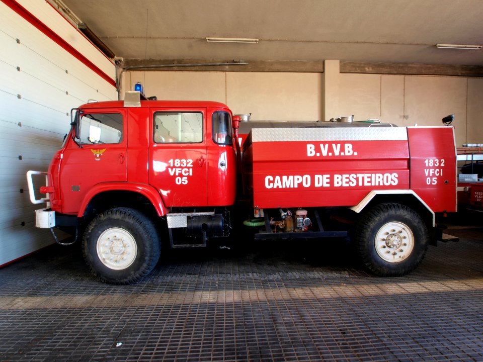 Renault, Bombeiros Voluntarios, BVVB, Campo de Besteiros, Unit 1832 VFCI 05 pic1