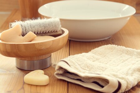 Brush washcloth bowl photo