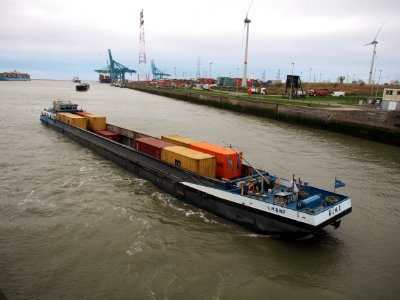 Remi (ship, 1979) ENI 02008073 op de Schelde pic2