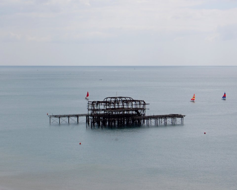 Remains of the West Pier, Brighton (May 2019, seen from Embassy Court) (2)