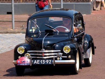 Renault 4cv (1955), AE-13-92 p1