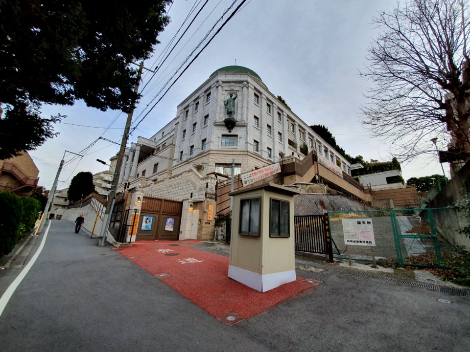 Religious buildings around Takanawa 6