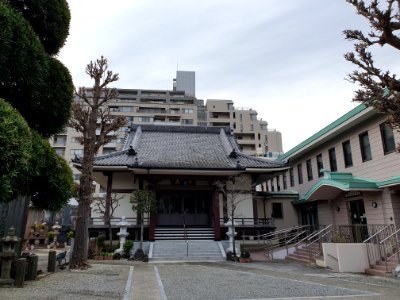 Religious buildings around Takanawa 16 photo