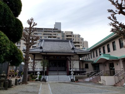 Religious buildings around Takanawa 16