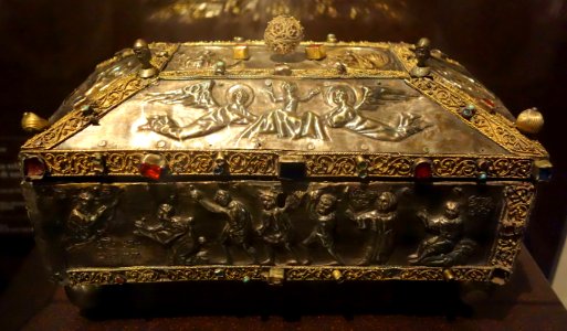 Reliquary for the hand of St Stephen, 2nd half of 12th century, silver, gems - Museo Diocesano (Genoa)- DSC01339