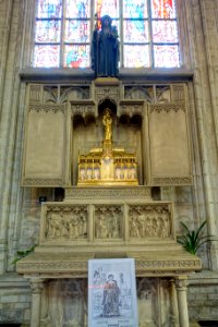Reliquaries of St. Wivine - Église Notre-Dame du Sablon - Brussels, Belgium - DSC08181