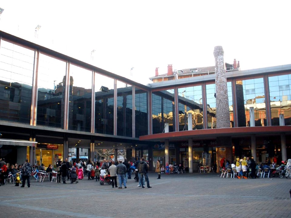 Renteria - Centro Comercial Niessen 3