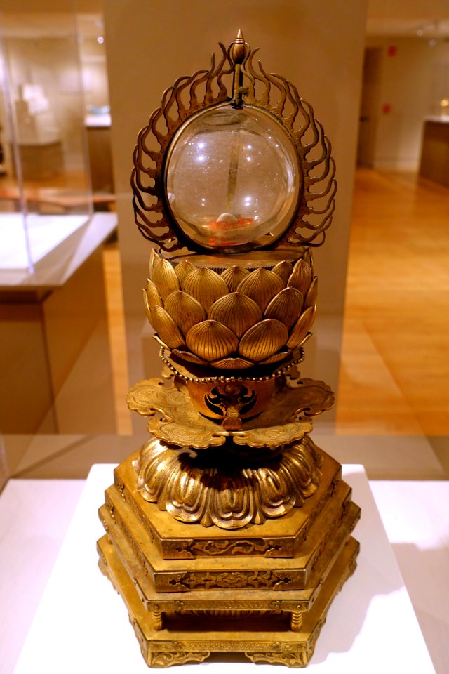 Reliquary in the form of a jewel on lotus & stand, by Fumi of Aburi-cho, Japan, Kokiji Temple, Osaka Prefecture, Edo period, 1679 AD, glass, copper-alloy with gilding - Peabody Essex Museum - DSC07554