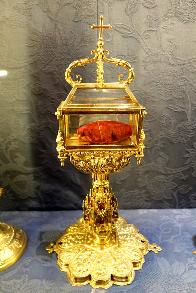 Reliquary of Saint Lorenzo, anonymous, 1500s AD - Cathedral of Seville - Sevilla, Spain - DSC07629