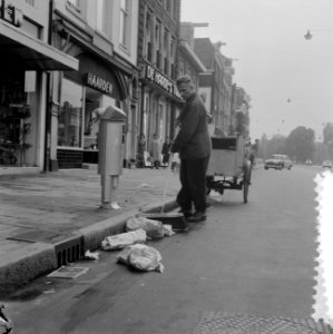 Reinigingspolitie zal in Amsterdam haar intrede doen, Bestanddeelnr 916-7598