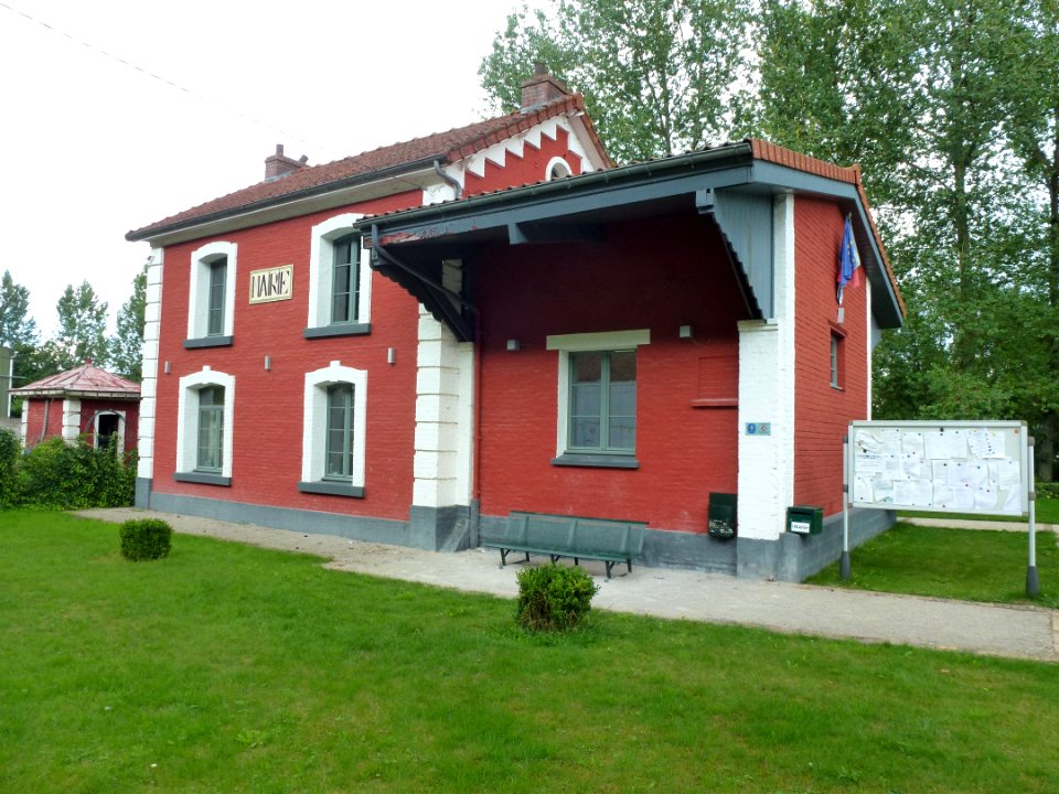 Remilly-Wirquin (Pas-de-Calais, Fr) mairie, ancienne gare