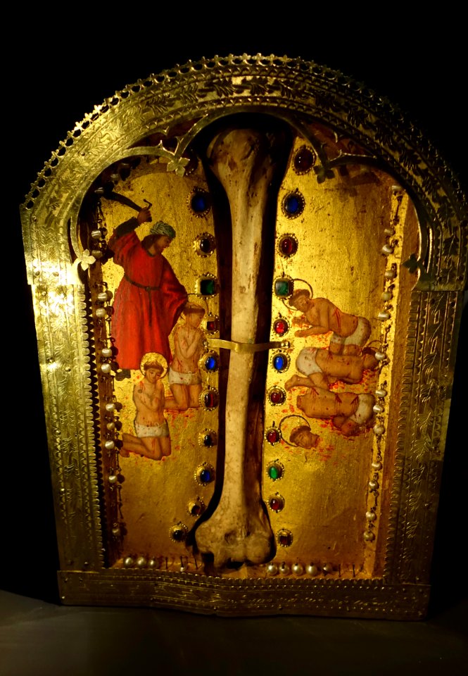 Reliquary, from the Mosteiro do Lorvao, Henrique and Antonio Domingues, 1514 - Museu Nacional de Machado de Castro - Coimbra, Portugal - DSC00047