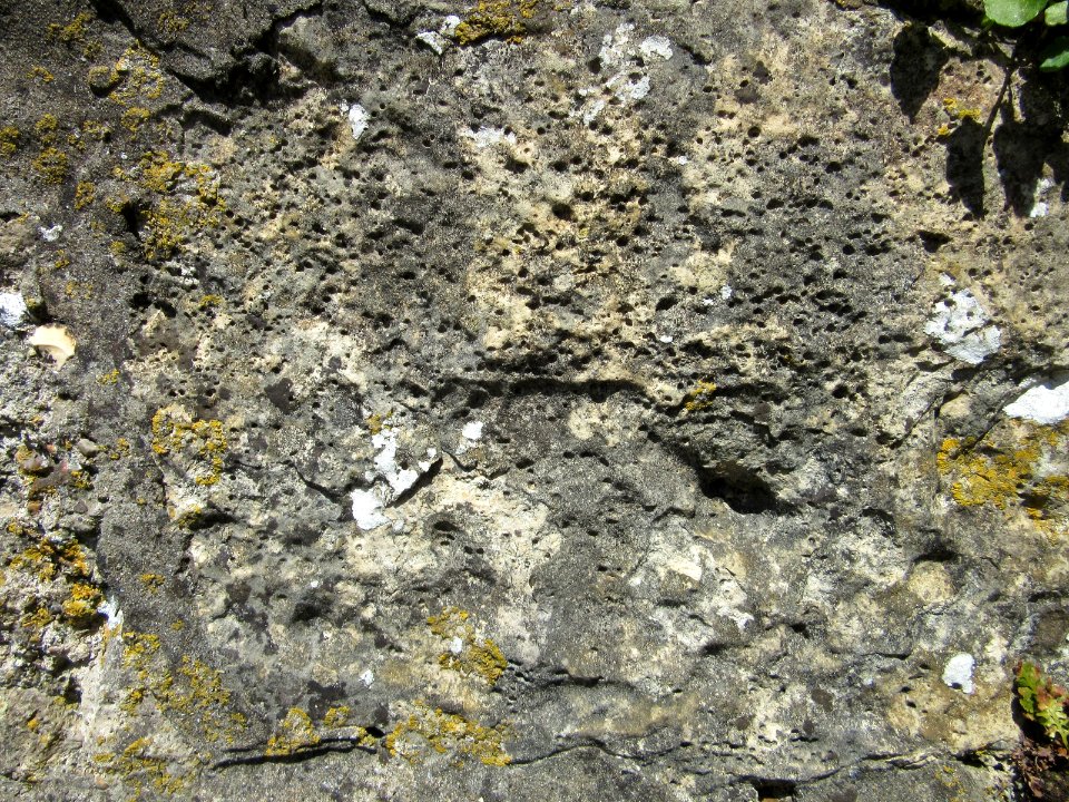 Remains of Old St Helen's Church, Duver Road, St Helens, Isle of Wight (May 2016) (Stonework)