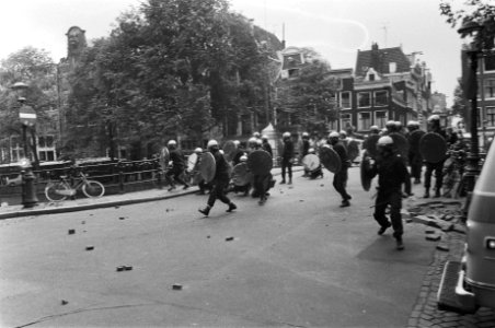 Rellen op Rokin, Bestanddeelnr 931-0058